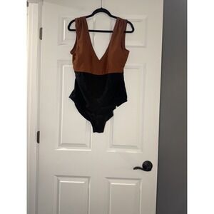 Summersalt One Piece Ruched Backflip Swimsuit Amber And Sea Urchin 14 LT